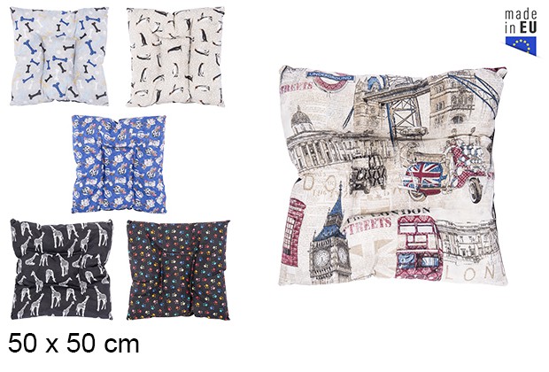 Squared pet cushion decorated 50 cm