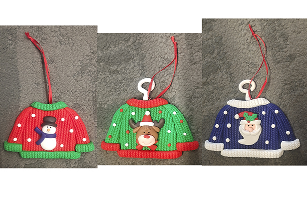 Colgante camisa Navidad surtido 8 cm