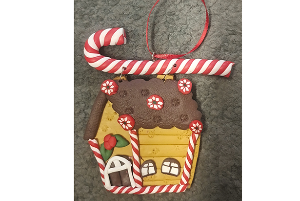 Christmas house cookie pendant 8 cm