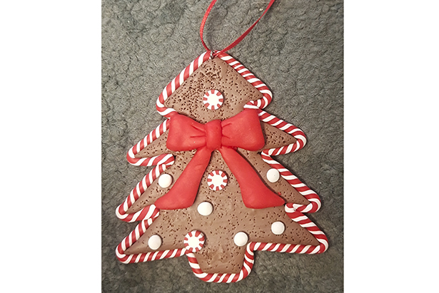 Ciondolo albero di Natale con fiocco 8 cm