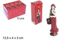 Pastora resina con cubo 14 cm
