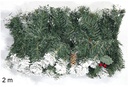 Grinalda em PVC verde decorada com frutos vermelhos e pinhas brancas de 2 m.