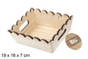 Natural rectangular wavy wooden box 19x16 cm