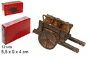 Carro con cantaros resina